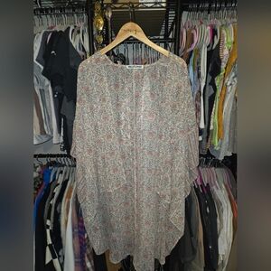 Wallflower Floral Blouse - Gray and Pink